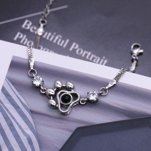 Personalized Dog Paw Shaped Photo Projection Bracelet